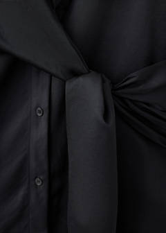 Straight-fit shirt with bow detail — Black 6