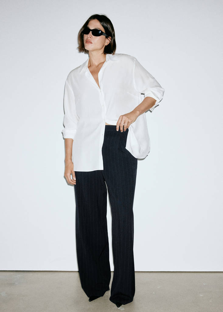 Pinstripe pleated trousers — Navy