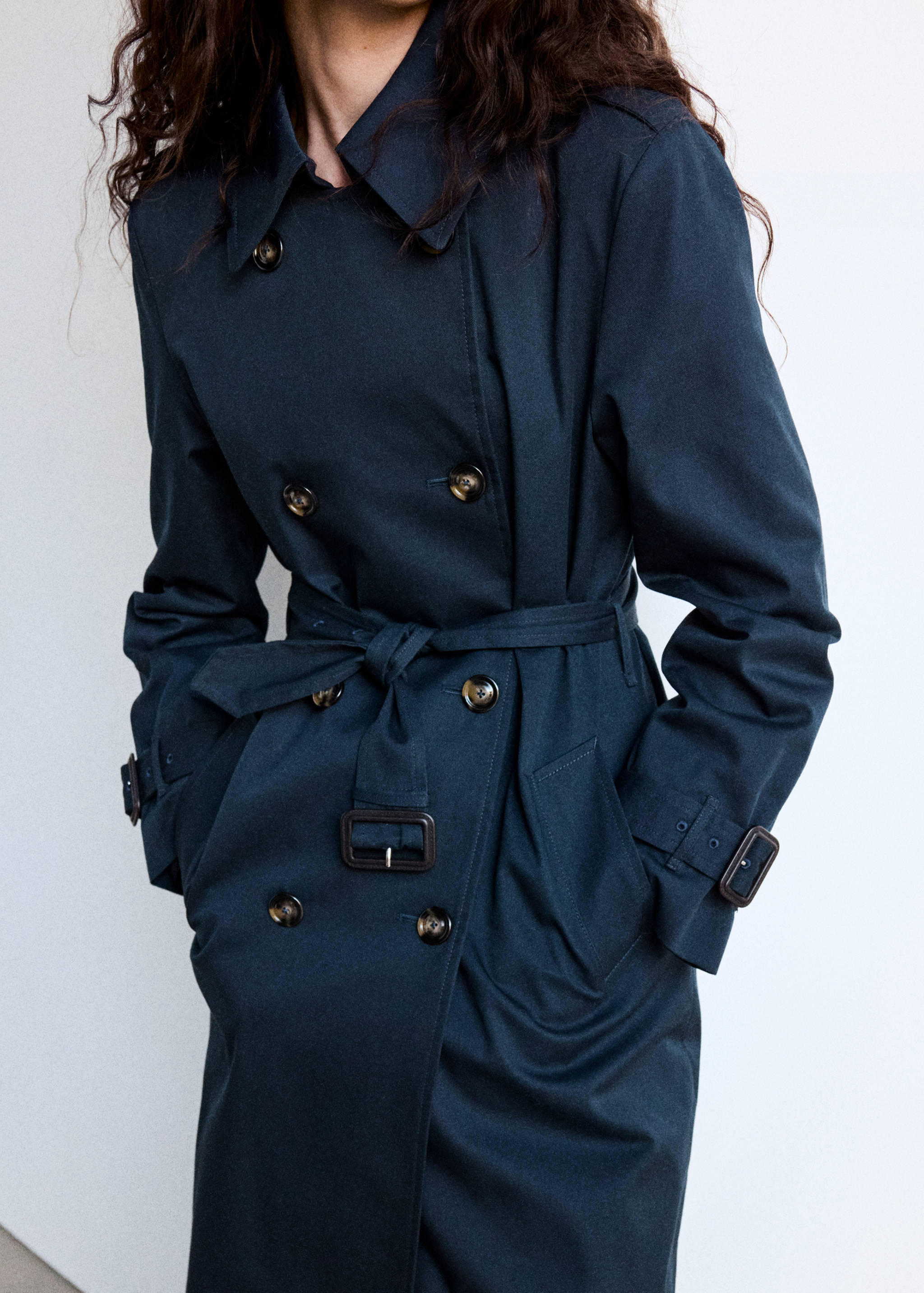Trench coat with shirt collar and buckles - تفاصيل المنتج 1