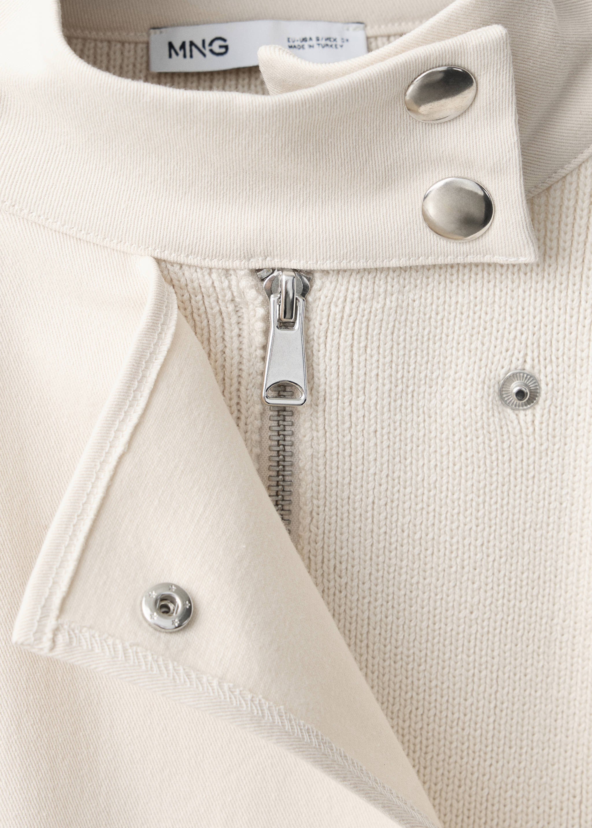 Knitted bomber jacket - Details of the article 8
