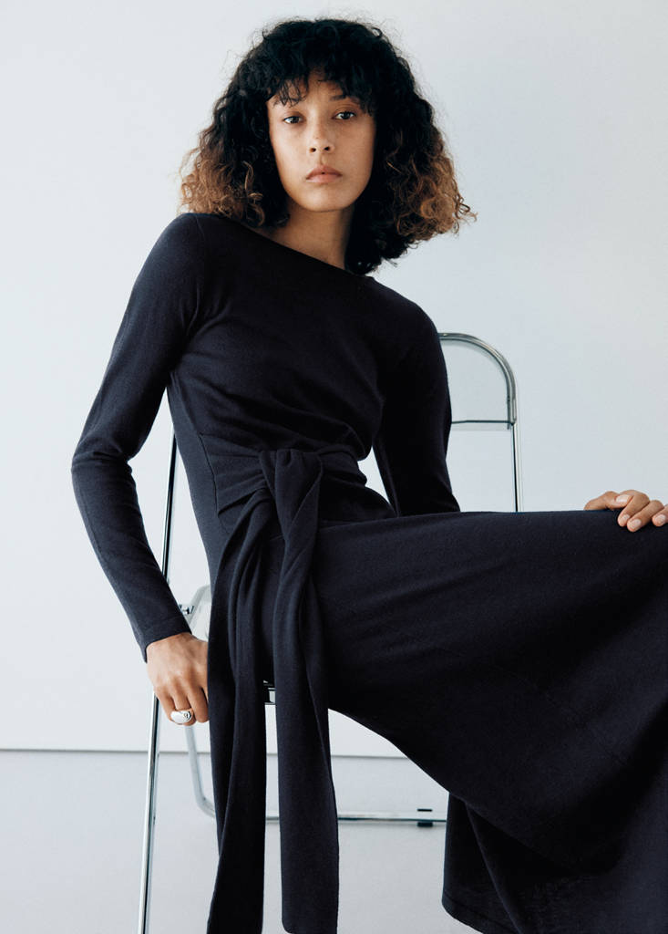 Long asymmetrical knit dress — Navy