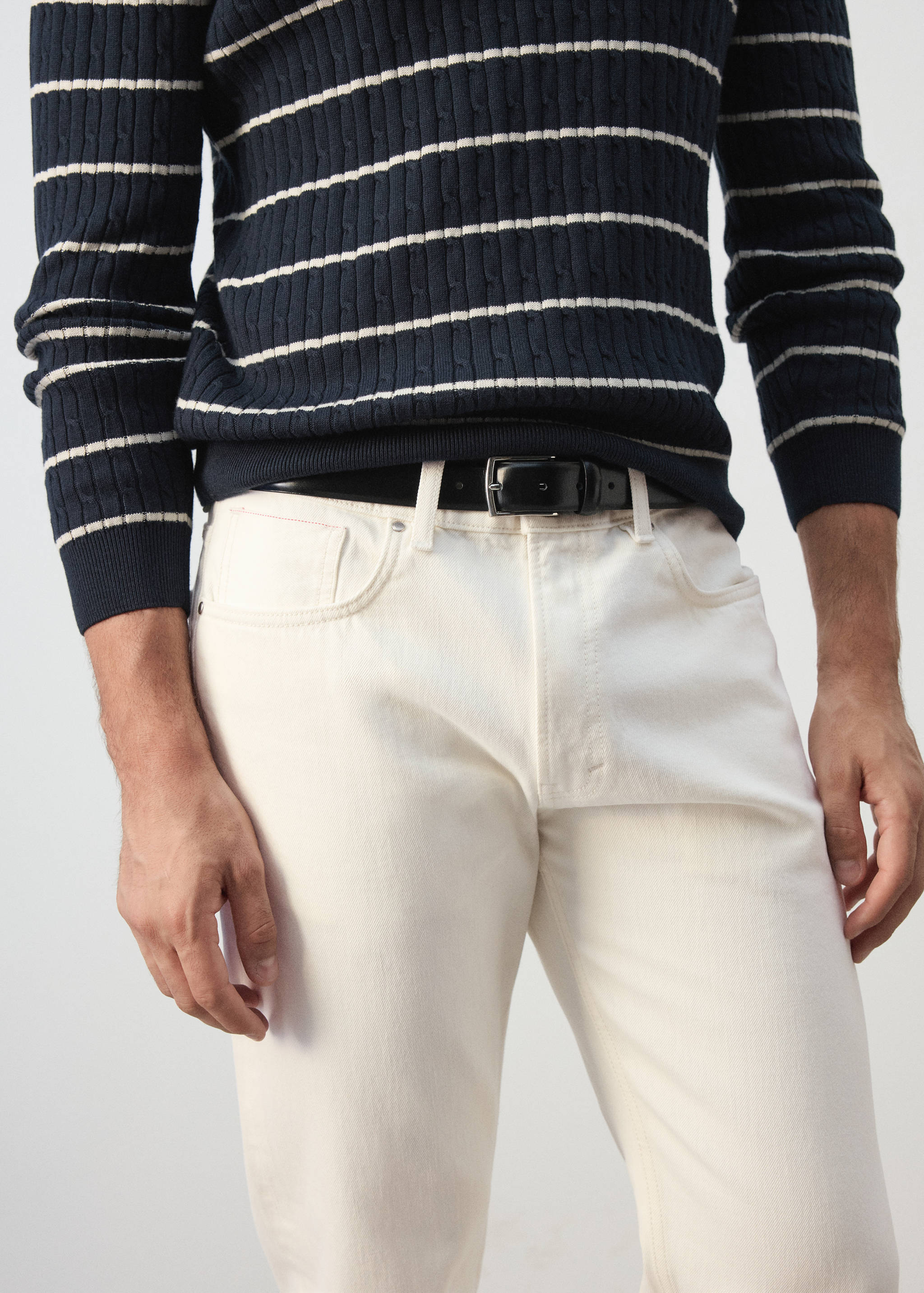 Jean 100 % coton regular-fit cropped - Détail de l'article 1