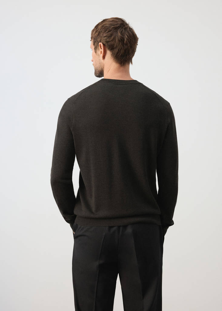 Fine-knit 100% merino wool jumper — Chocolate