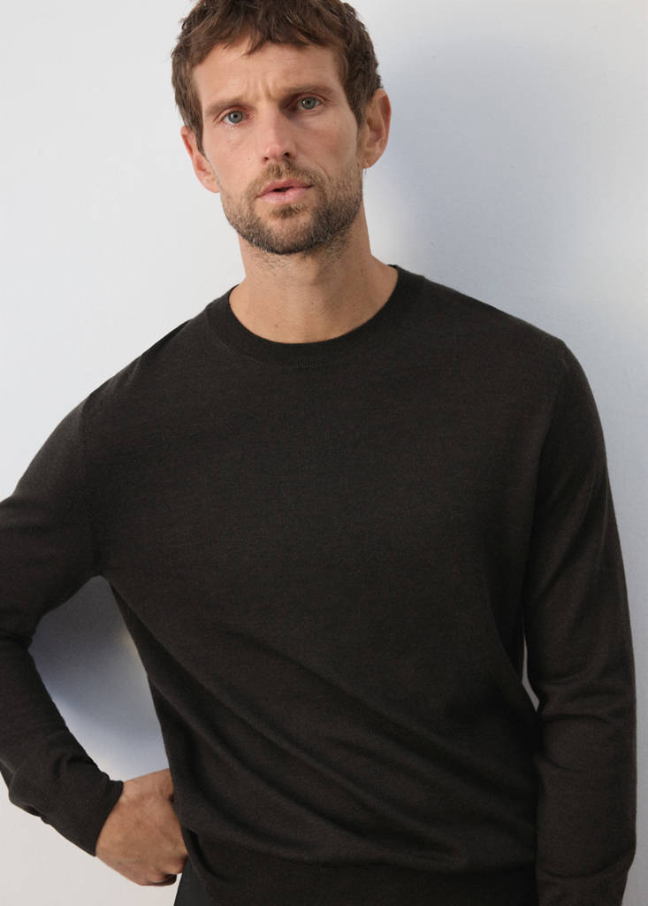 Fine-knit 100% merino wool jumper — Chocolate