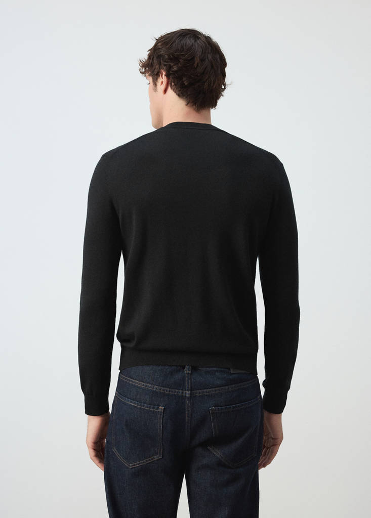 Fine-knit 100% merino wool jumper — Black