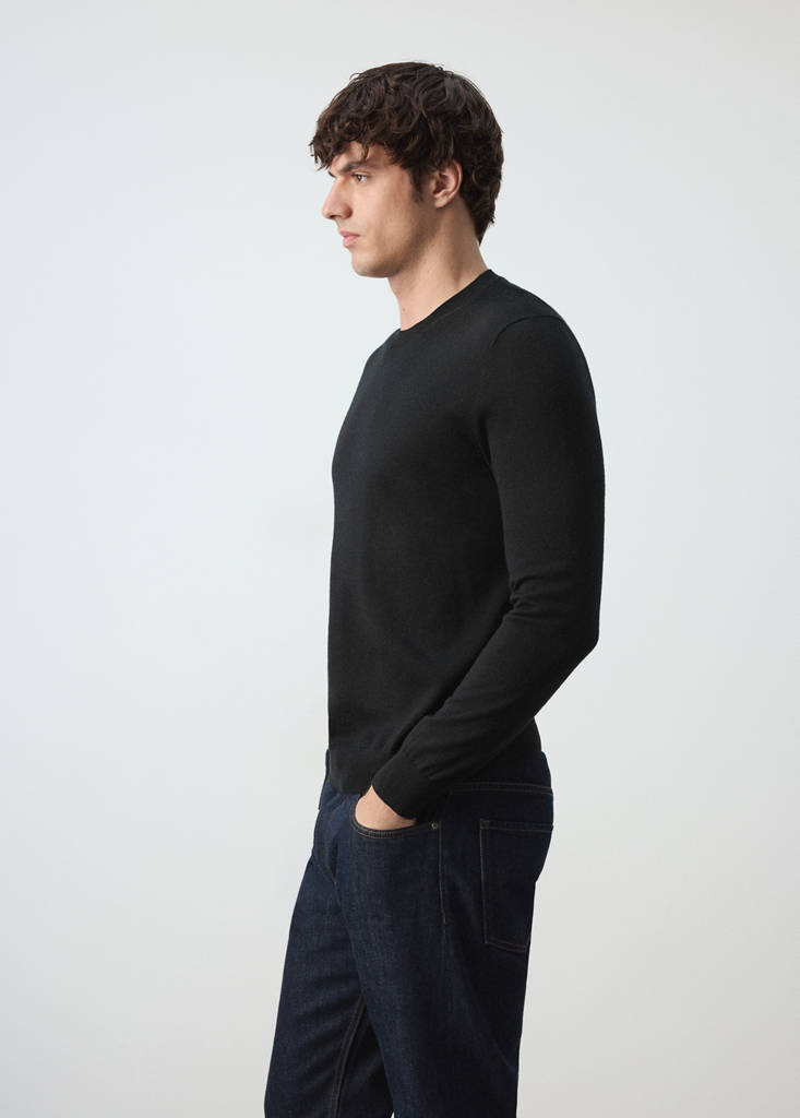 Fine-knit 100% merino wool jumper — Black