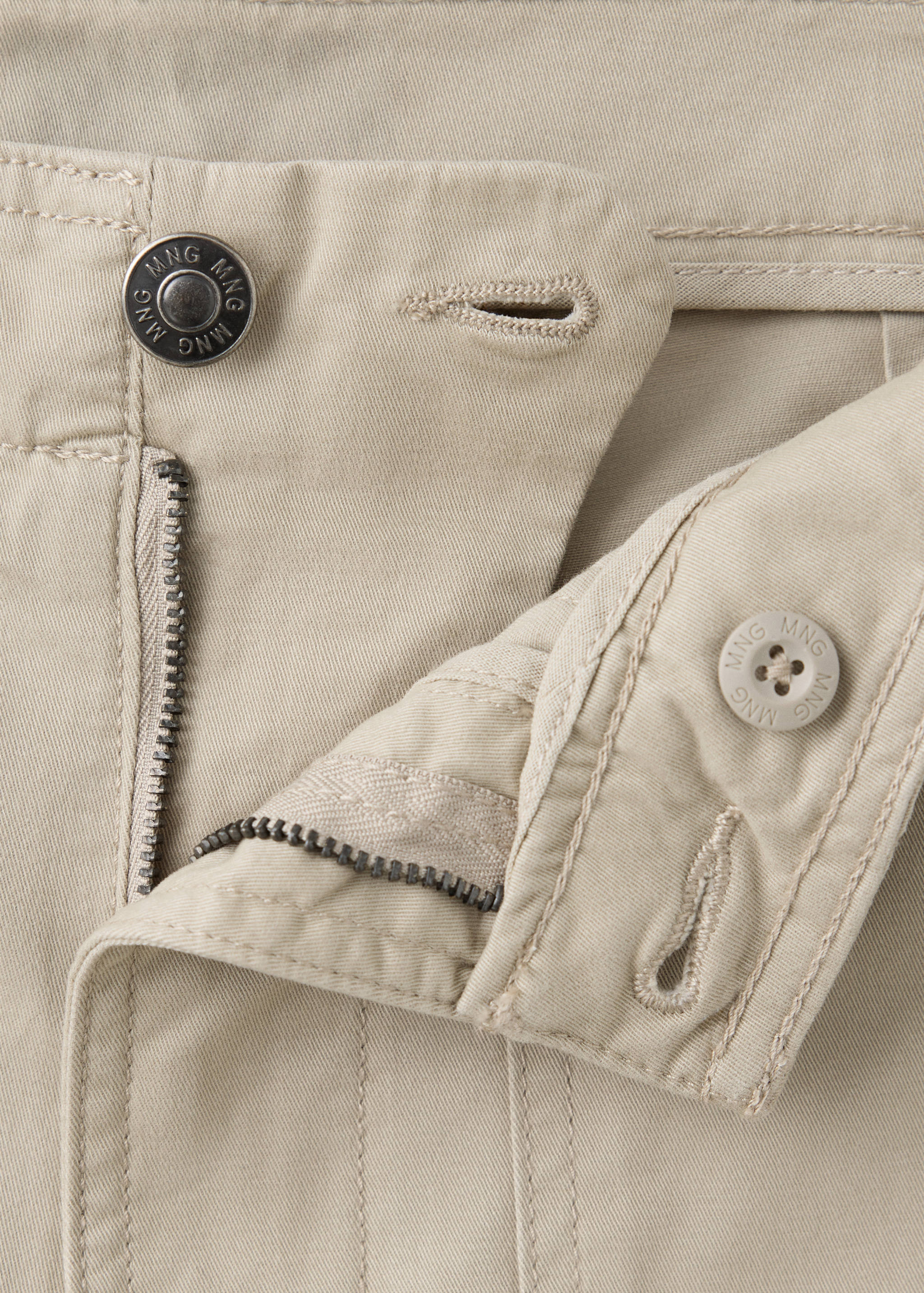 Pockets straight trousers - Details of the article 8