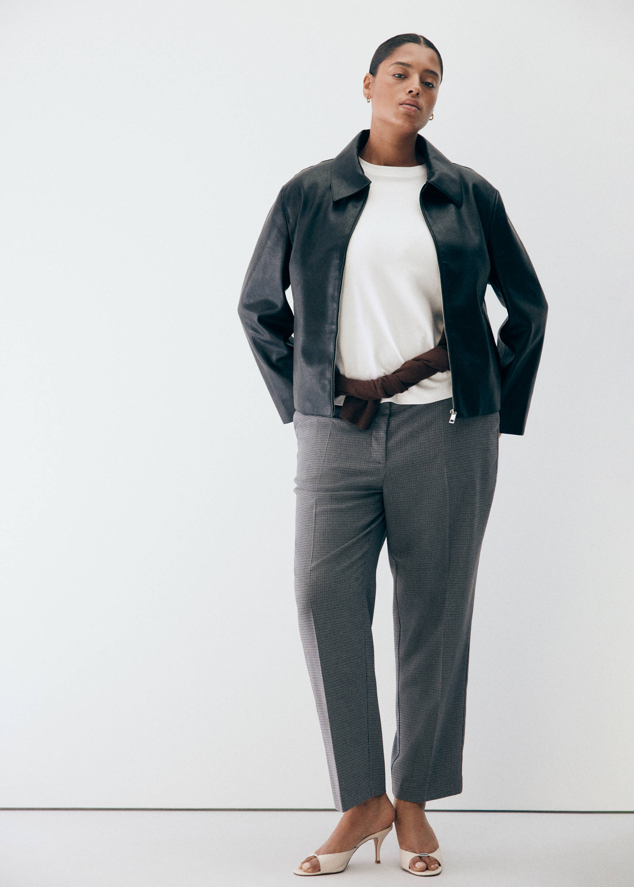 Chalk-stripe straight trousers - Details of the article 5