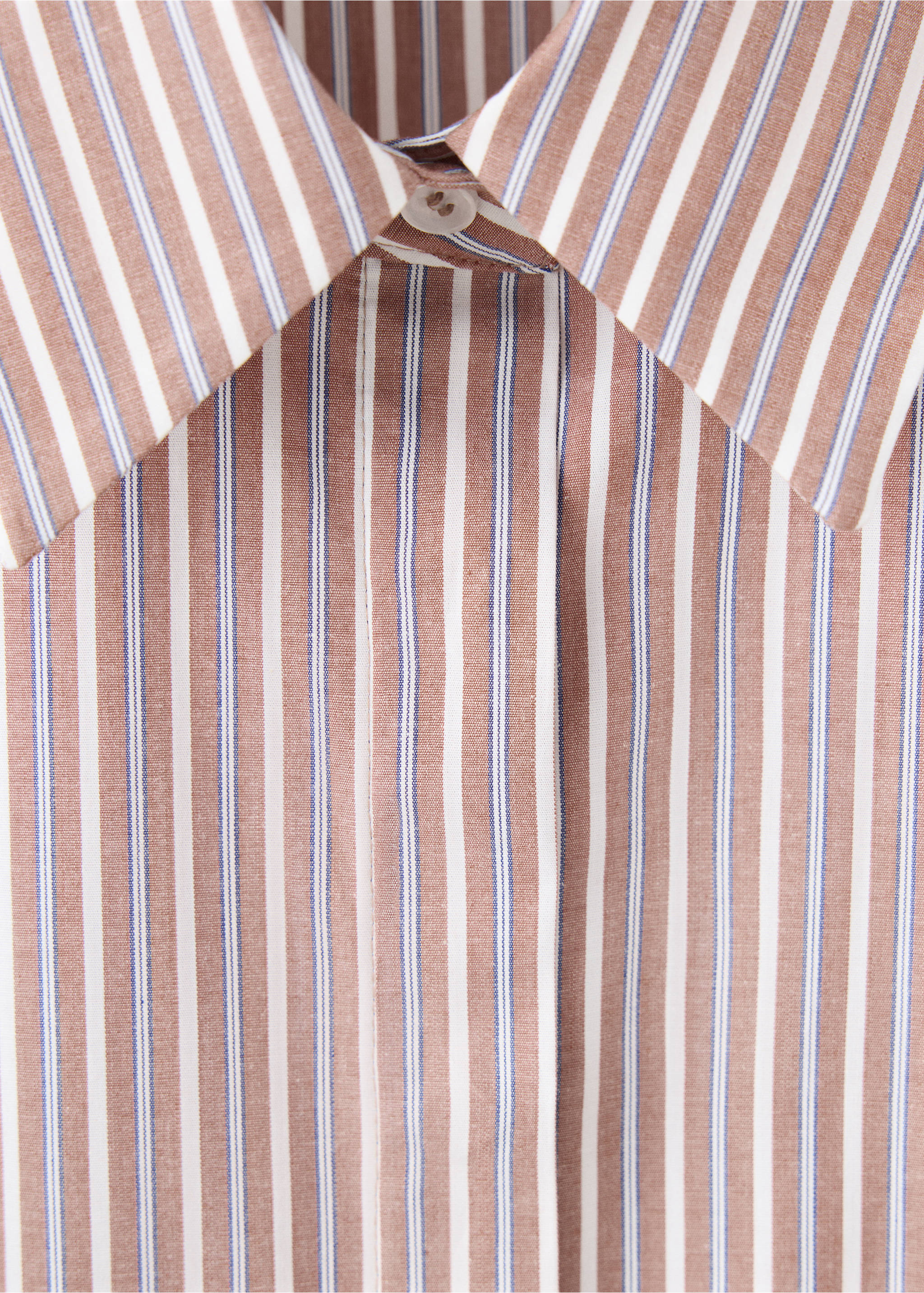 Fitted cotton shirt - Details of the article 8, Brown. Ref: 37075988-00.