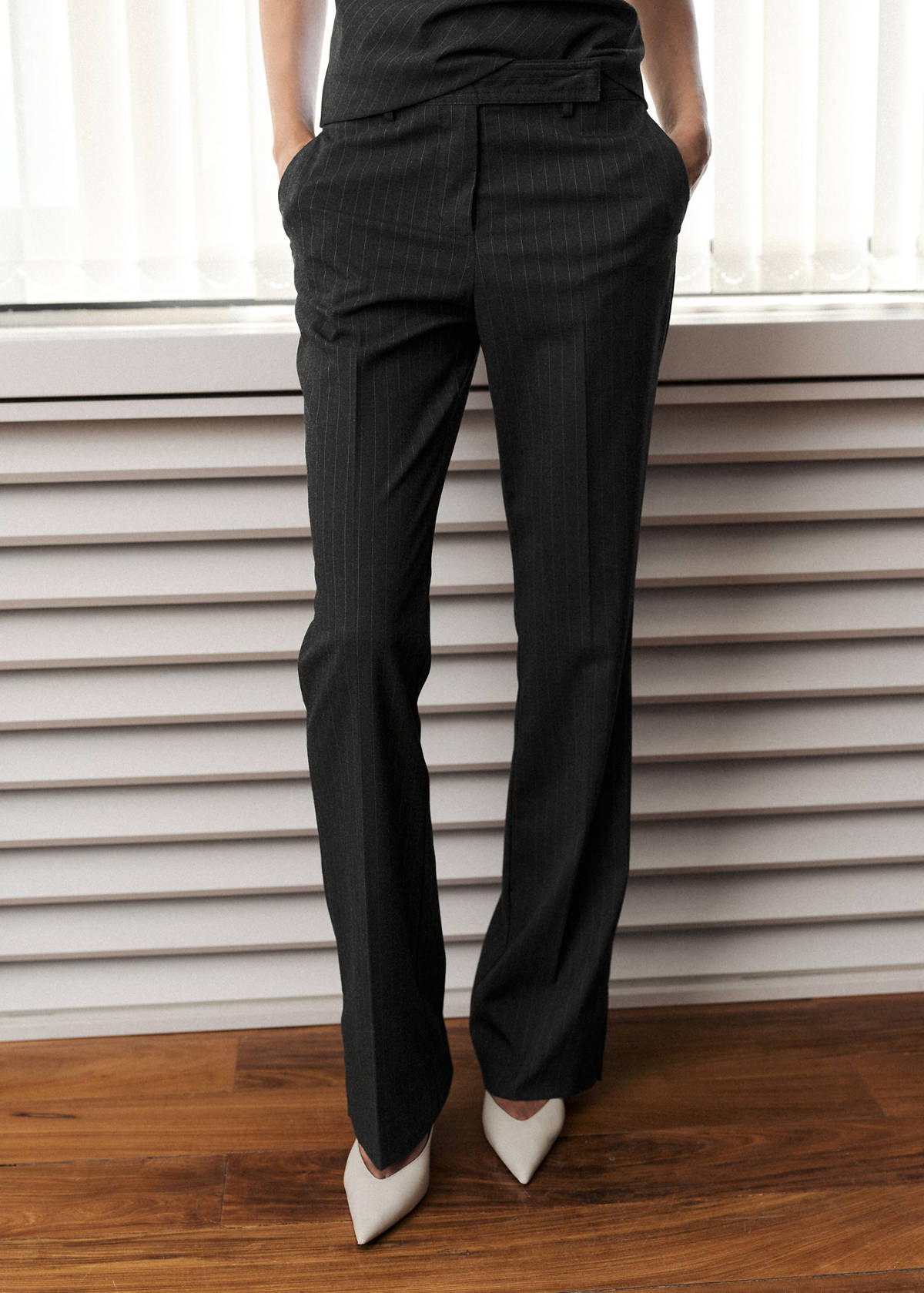 Pinstripe flared trousers — Grey