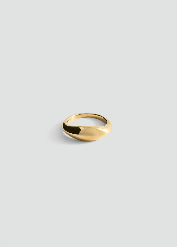 Stainless steel statement ring — Gold