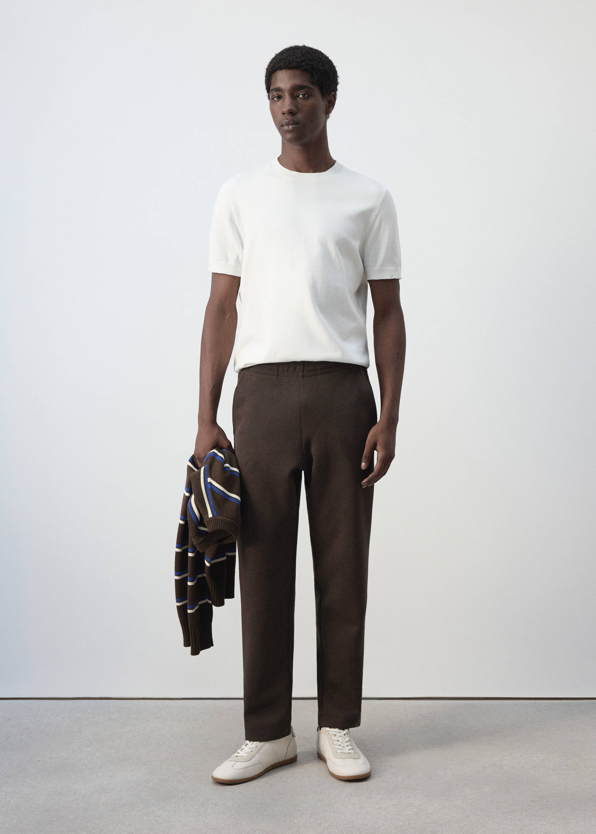 Cotton joggers with elastic waist - General plane