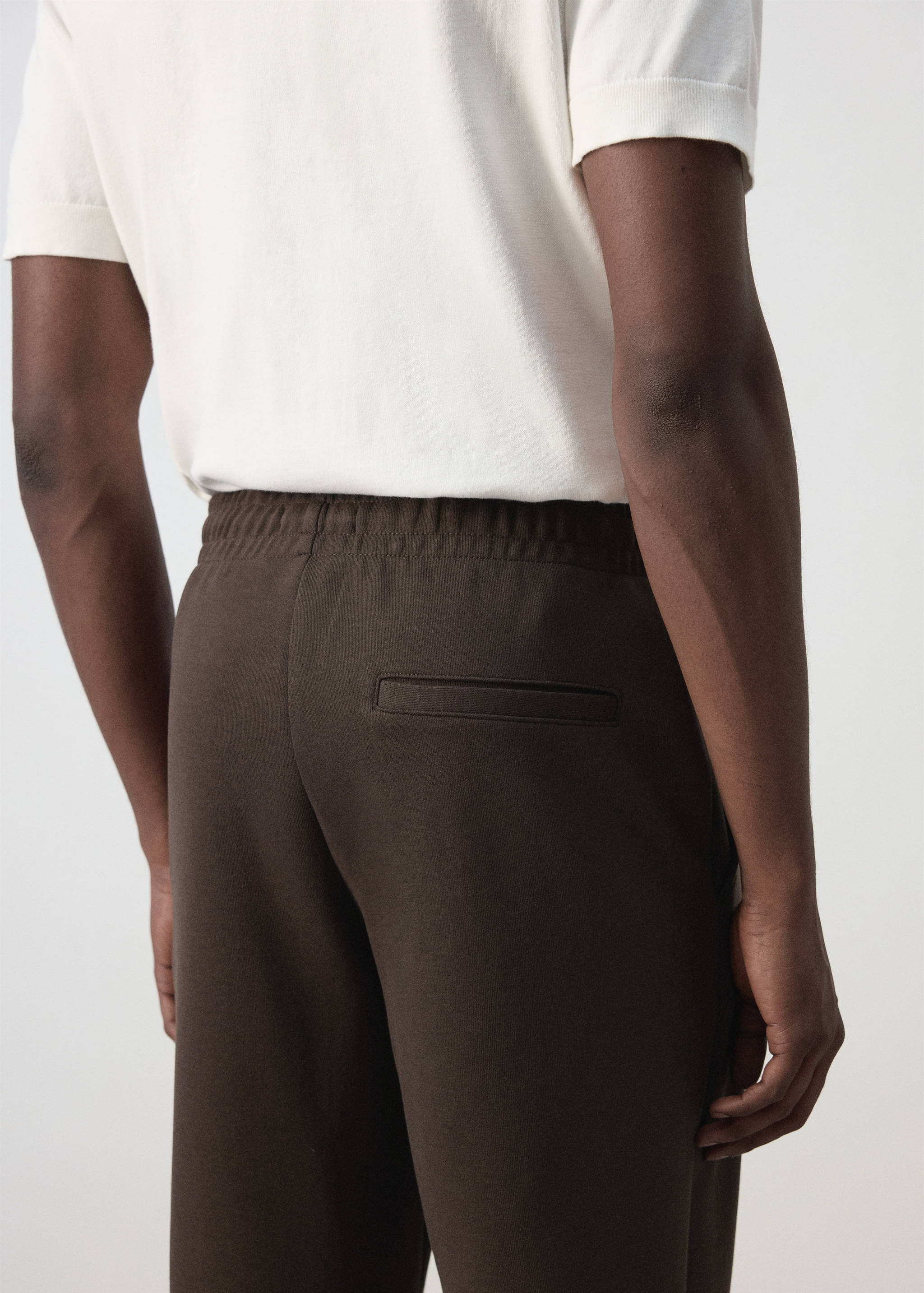 Cotton joggers with elastic waist - Details of the article 3