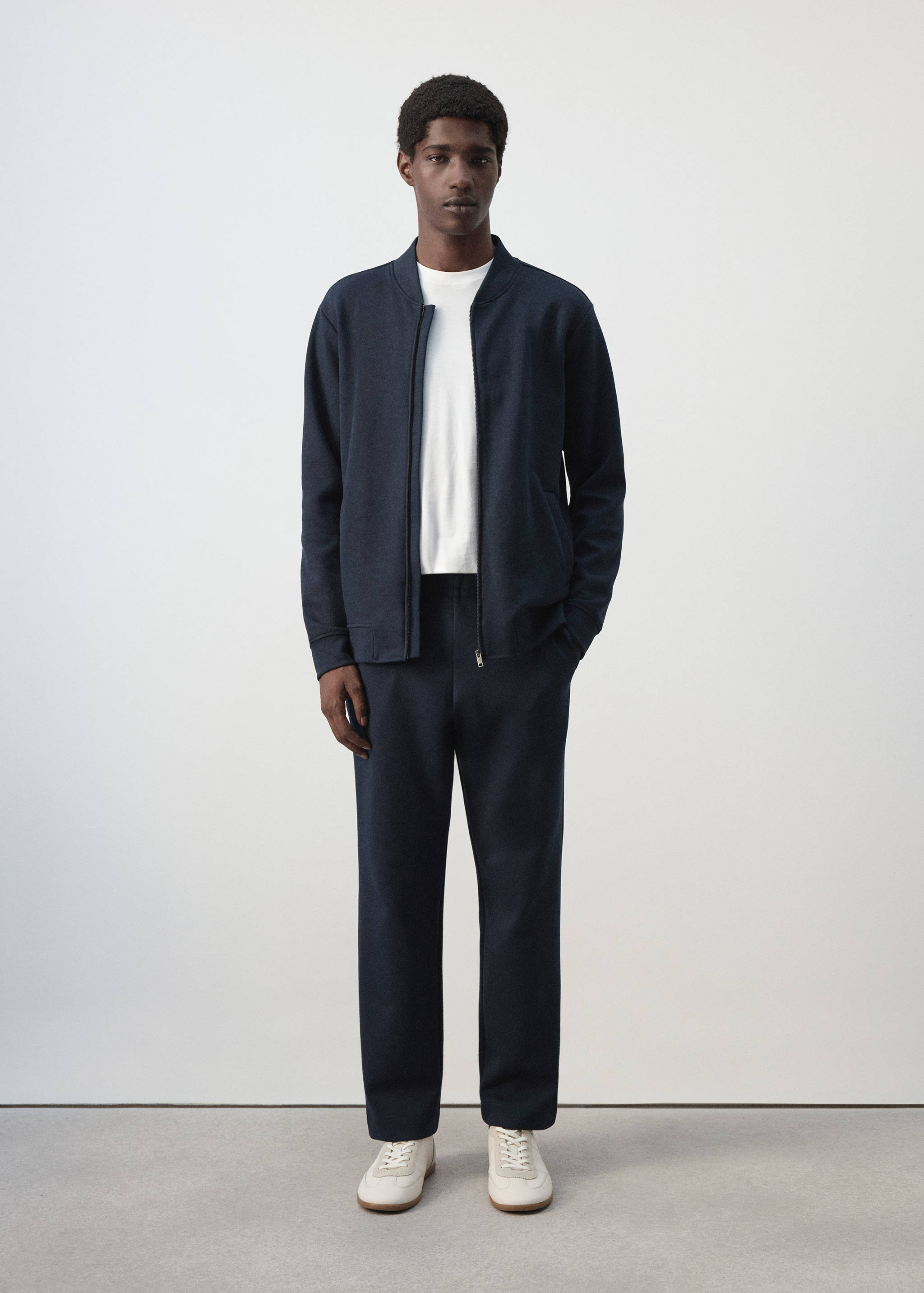 Cotton joggers with elastic waist - General plane