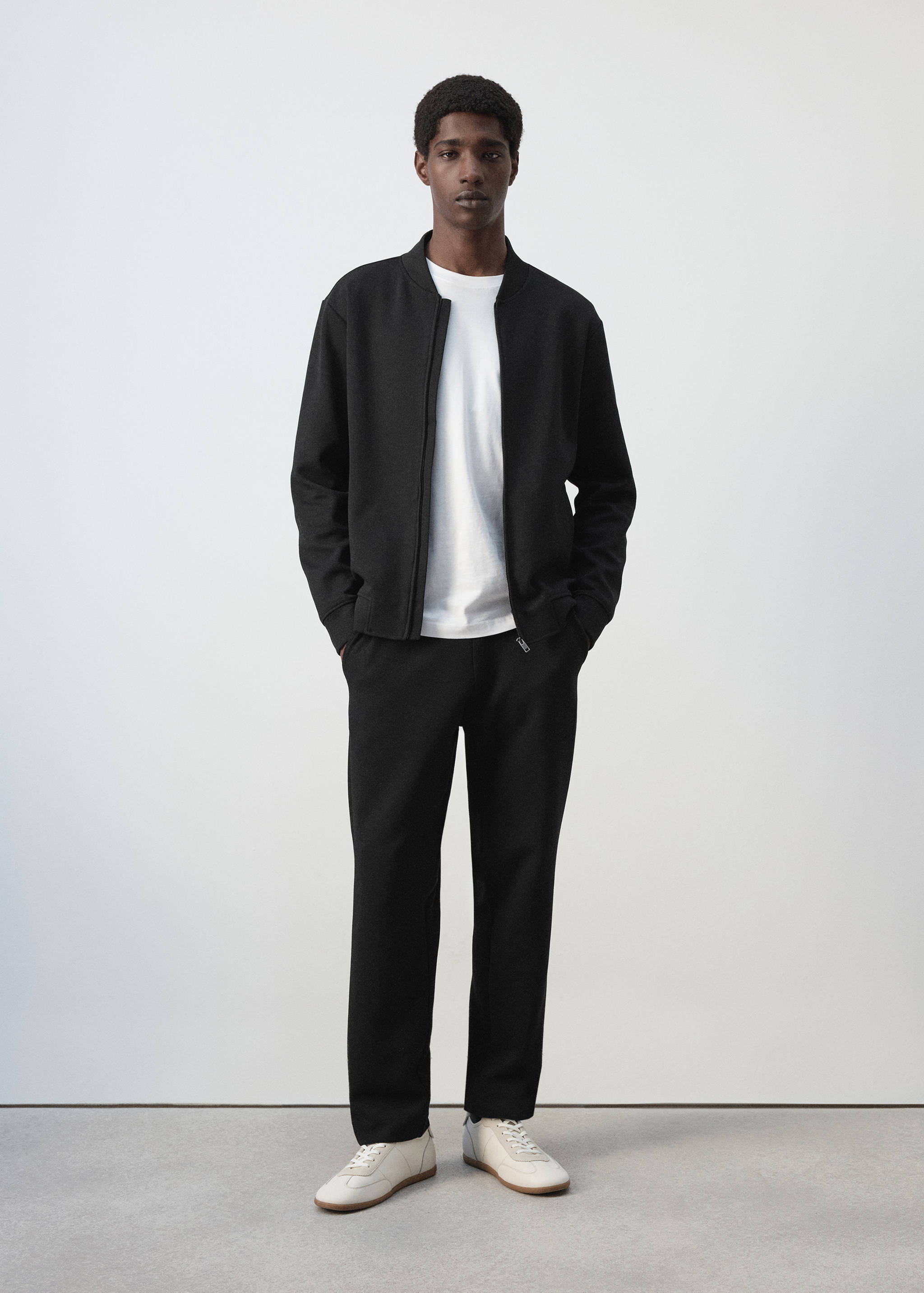 Cotton joggers with elastic waist - General plane
