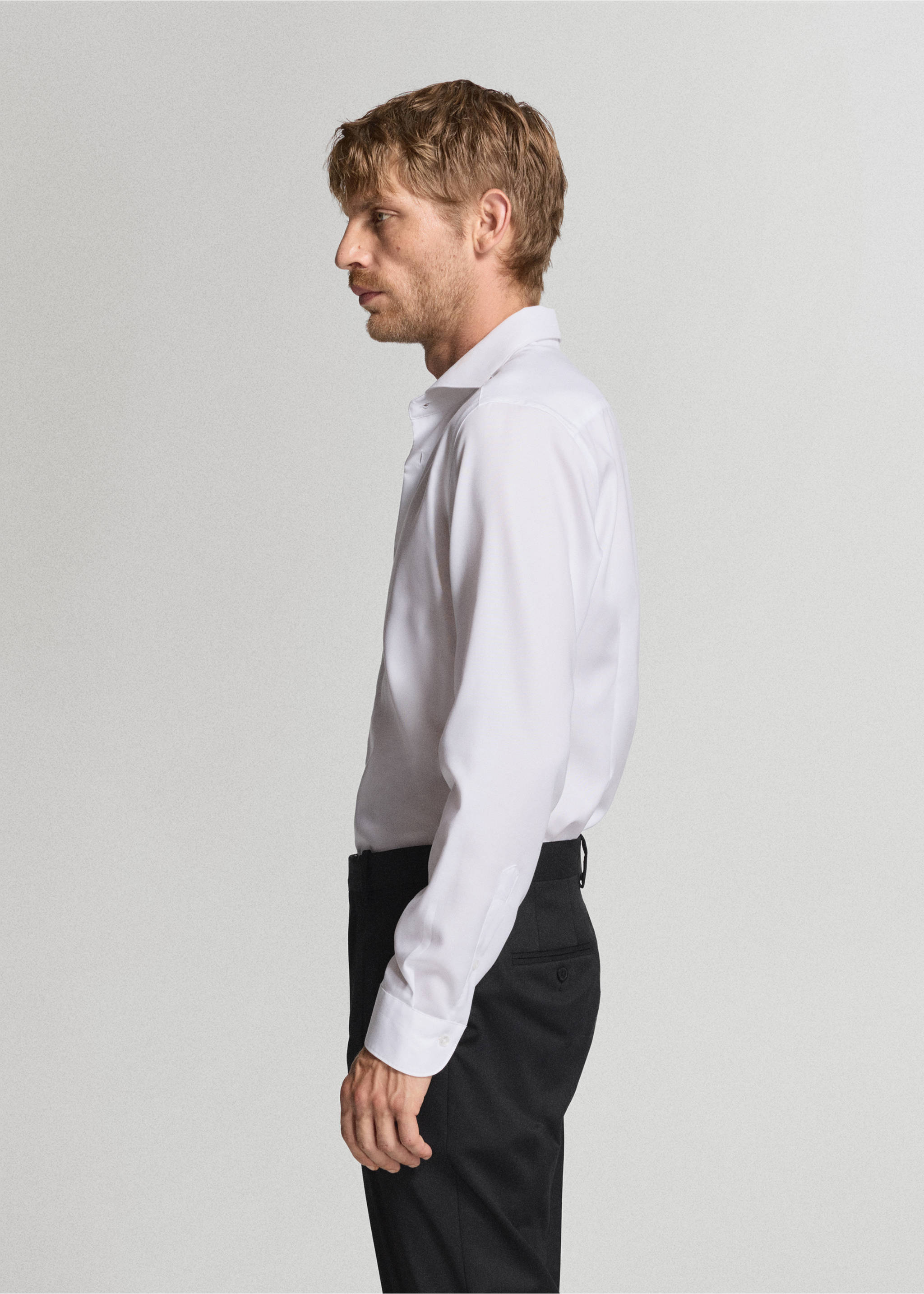 Slim fit cotton suit shirt - Details of the article 2, White. Ref: 37076322-00.
