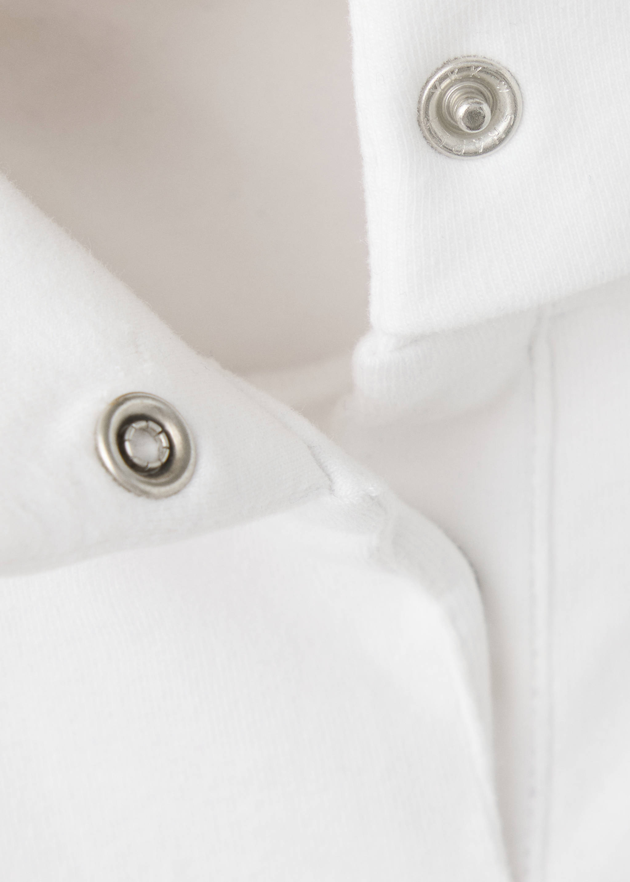 Baumwoll-T-Shirt mit Rollkragen - Detail des Artikels 8