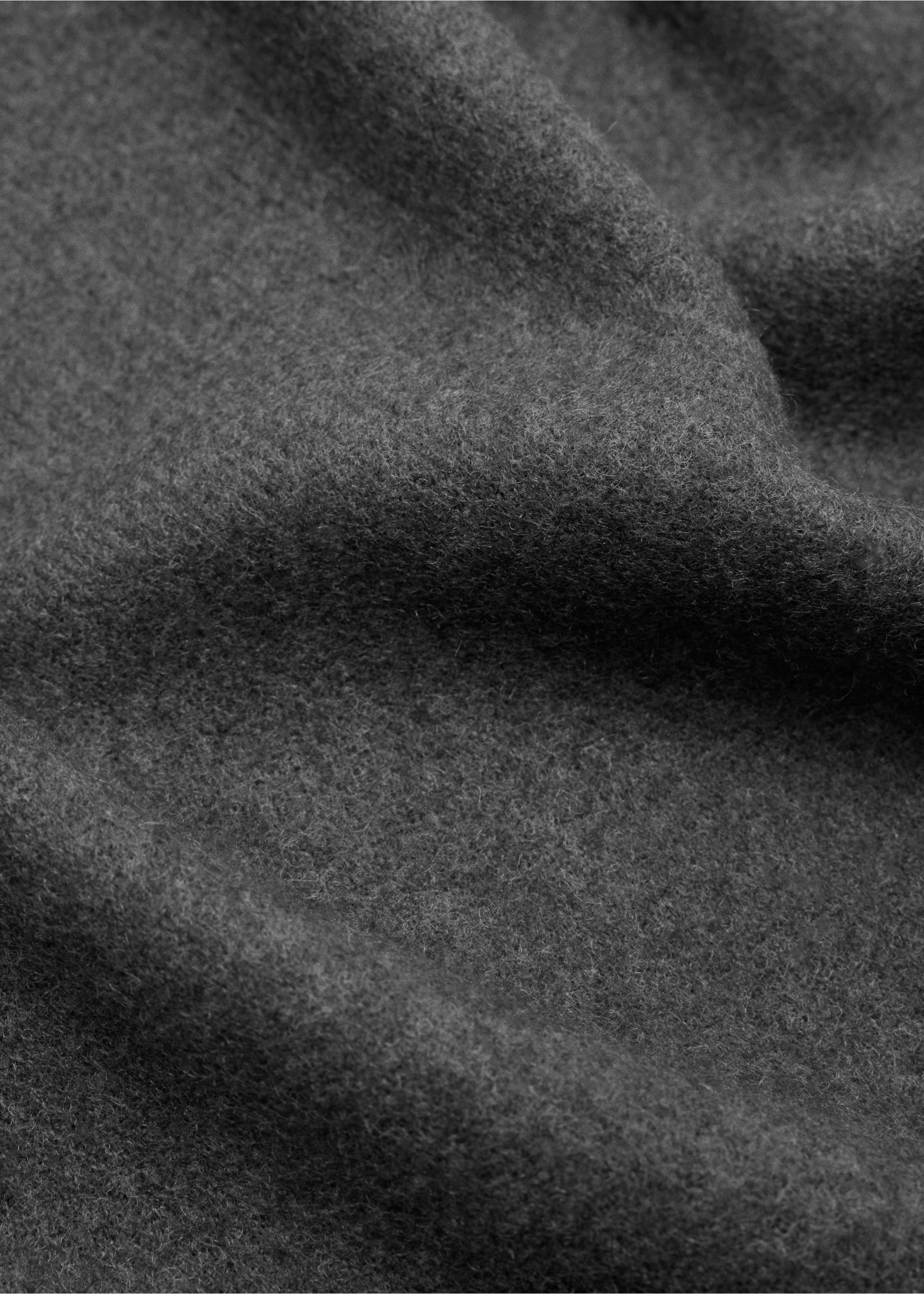 Écharpe unie à franges - Plan moyen, Gris. Ref: 37076327-00.