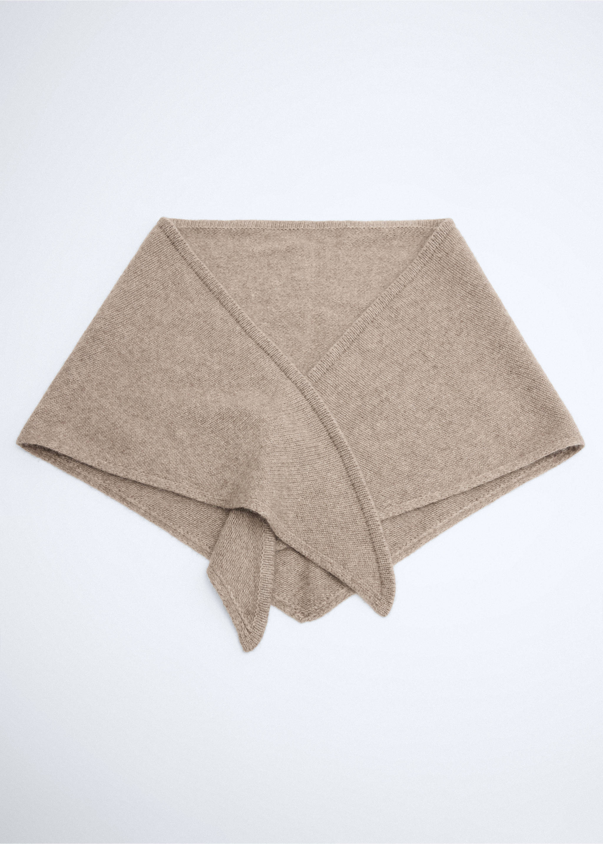 Chal punto lana cashmere - Detalle del artículo 2, Arena. Ref: 37076332-00.