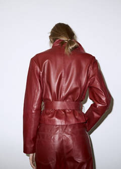 Crop leather trench coat with belt — Wine 3