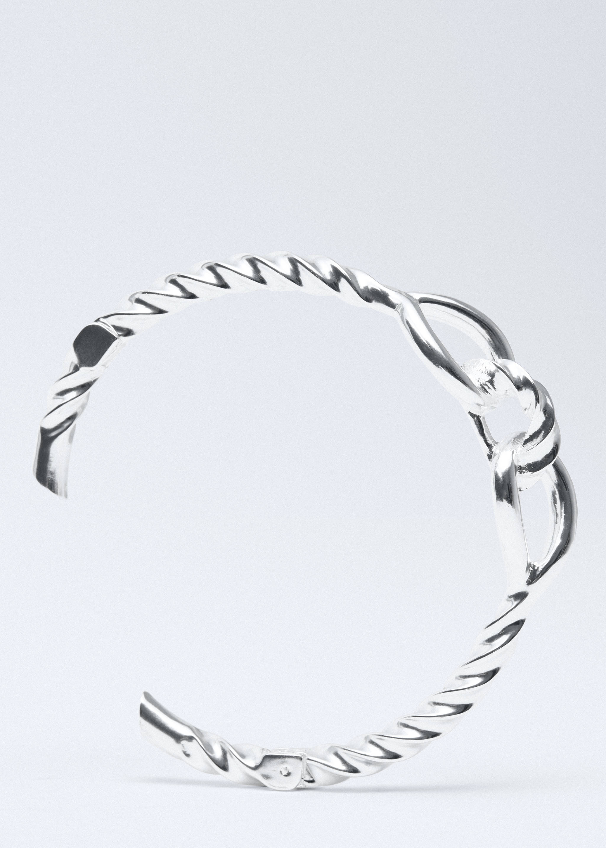Knot choker necklace - Details of the article 2