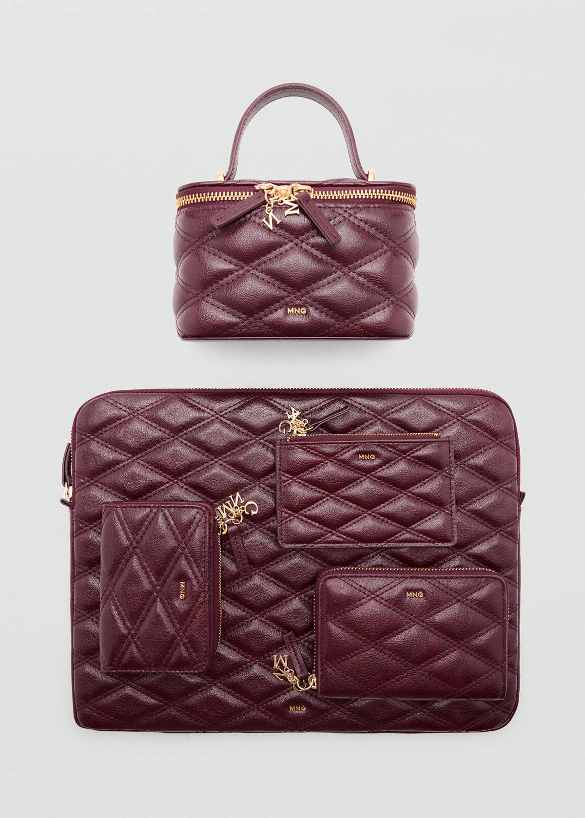 Padded metallic coin purse — Cherry