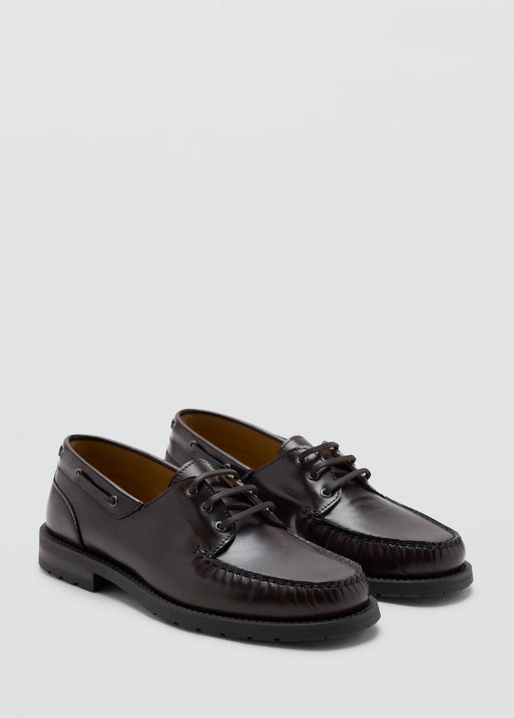 Leather deck shoe — Brown