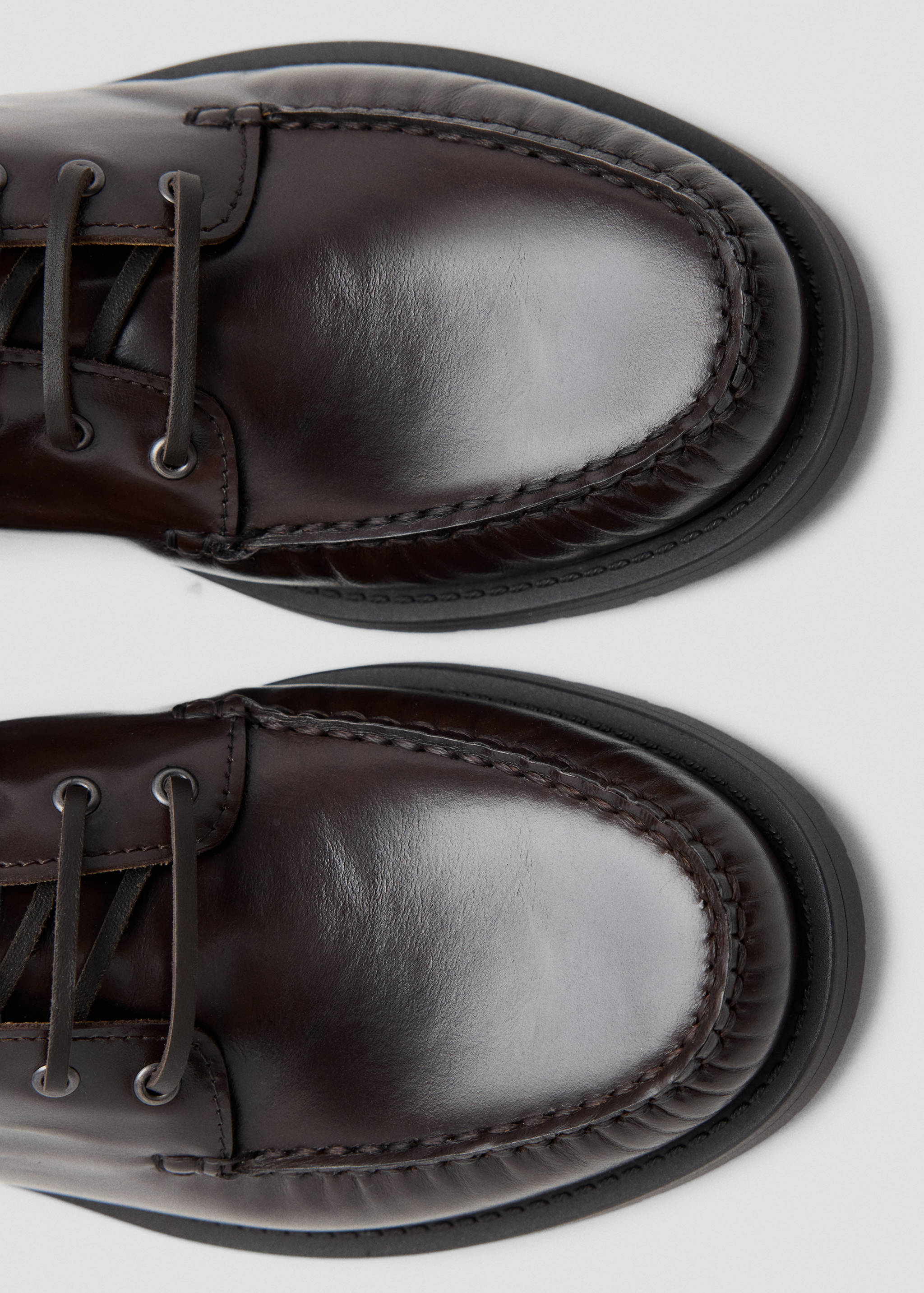 Leather deck shoe - Details of the article 2