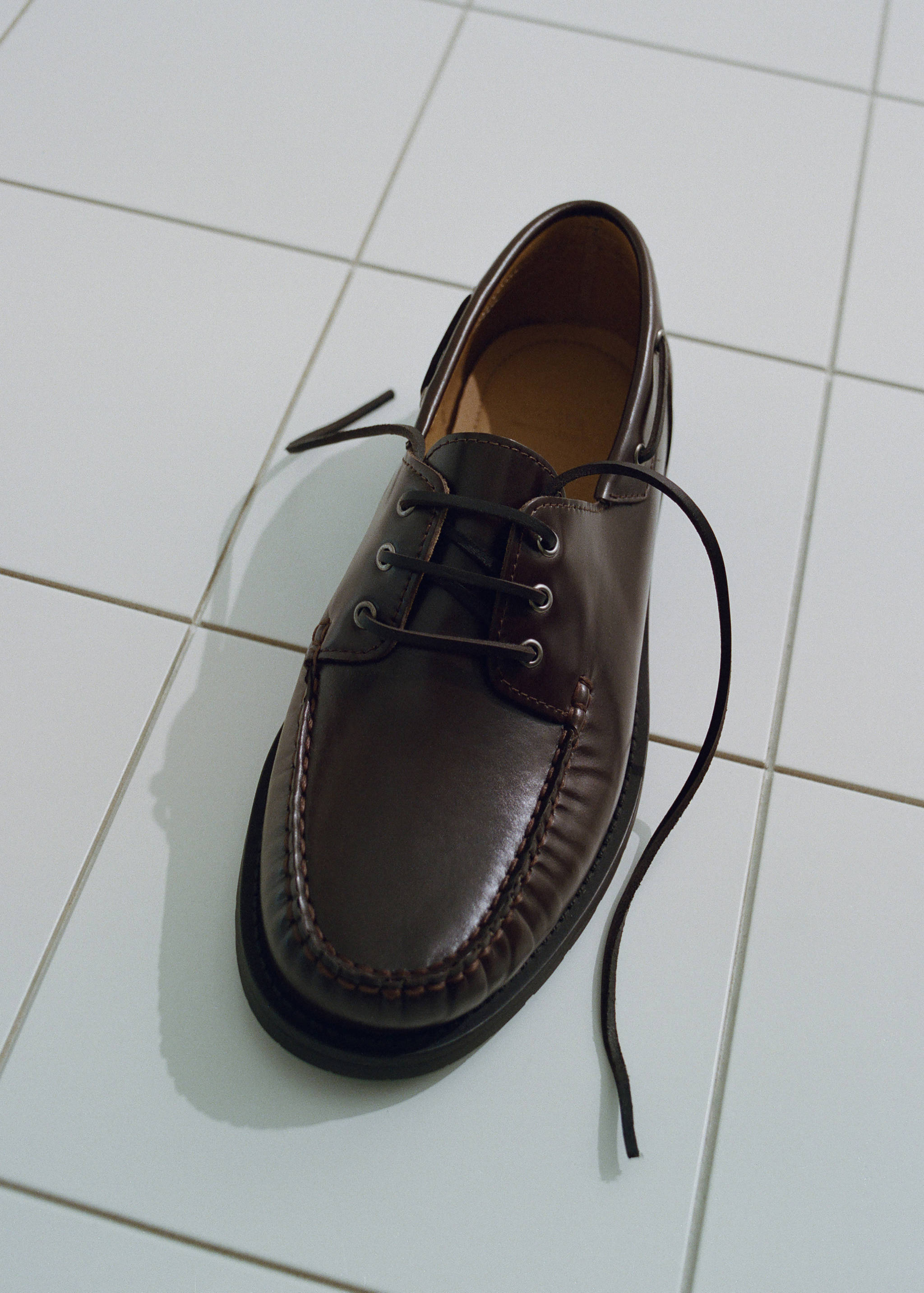 Leather deck shoe - Details of the article 6