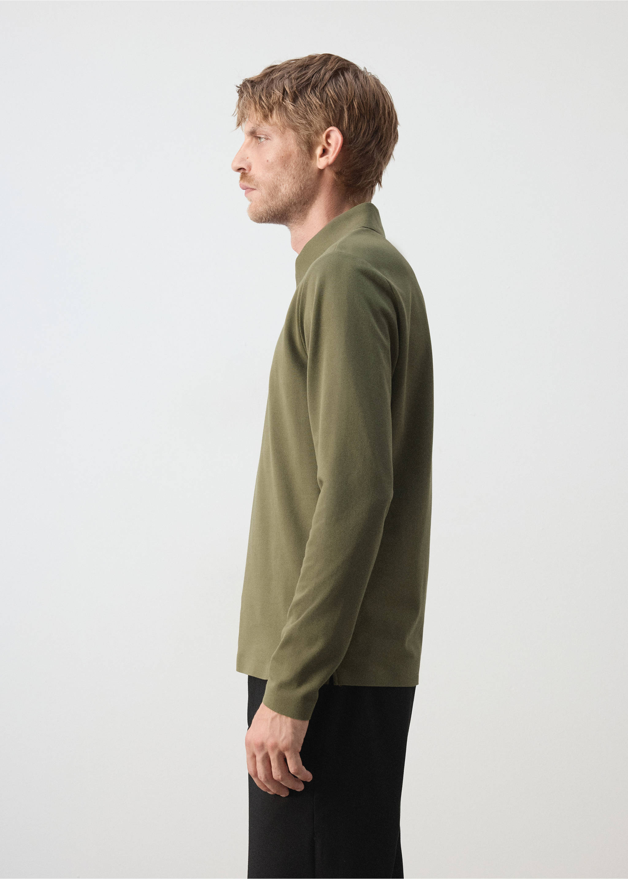 Regular fit zip polo shirt with Thermolite® - Details of the article 2, Khaki. Ref: 37076730-00.