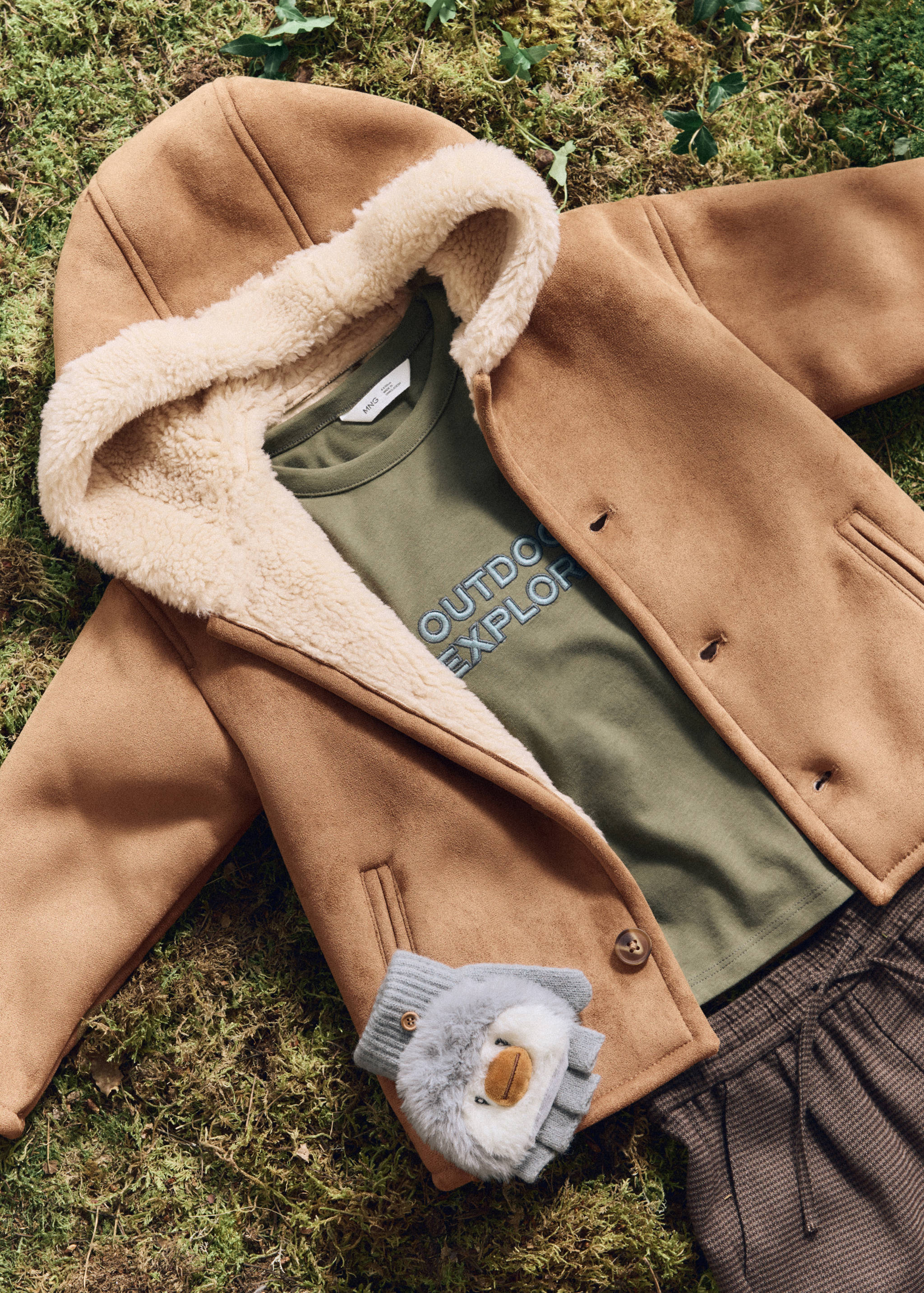 Suede and shearling-effect coat - Details of the article 5