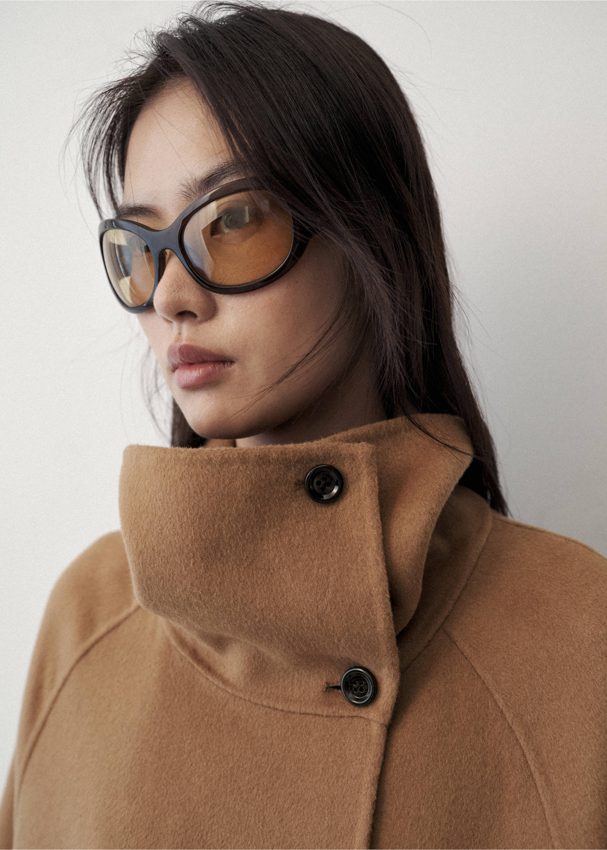 Wool coat with detachable scarf - Details of the article 1, Medium Brown. Ref: 37076738-00.