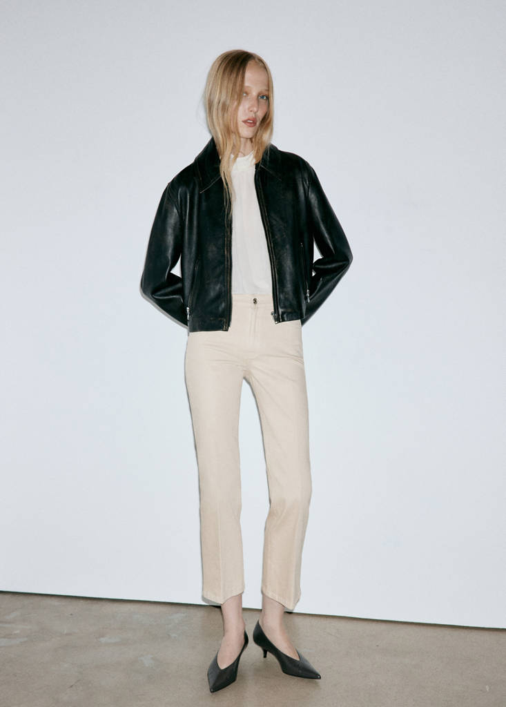 Sienna flared cropped jeans — Sand