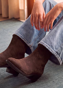 Suede leather ankle boots — Chocolate 2