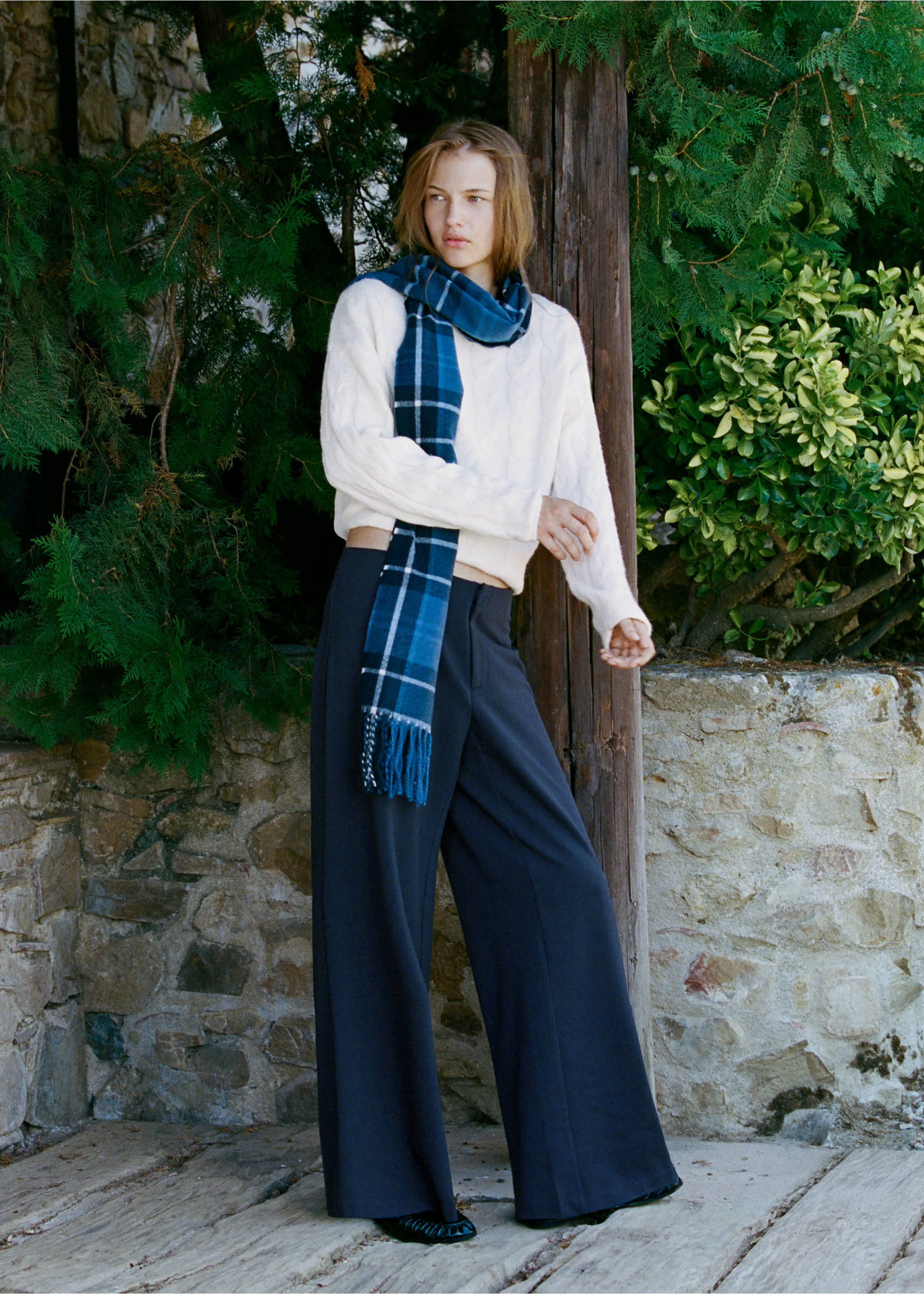 Pantalon droit - Plan général, Bleu marine. Ref: 37077127-00.