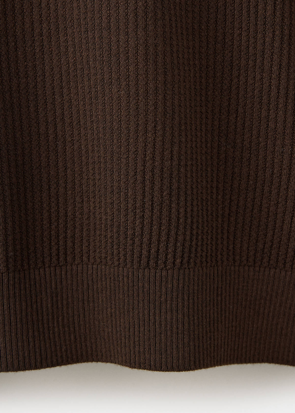 Ribbed  knit t-shirt — Chocolate