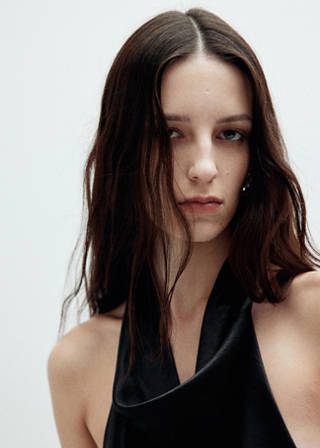 Mango Halter yaka drape bluz