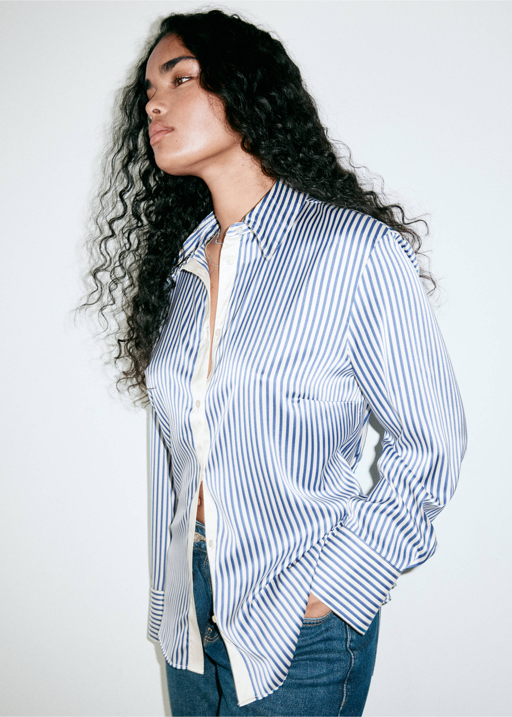Regular fit striped shirt - Details of the article 4, Blue. Ref: 37077781-00.