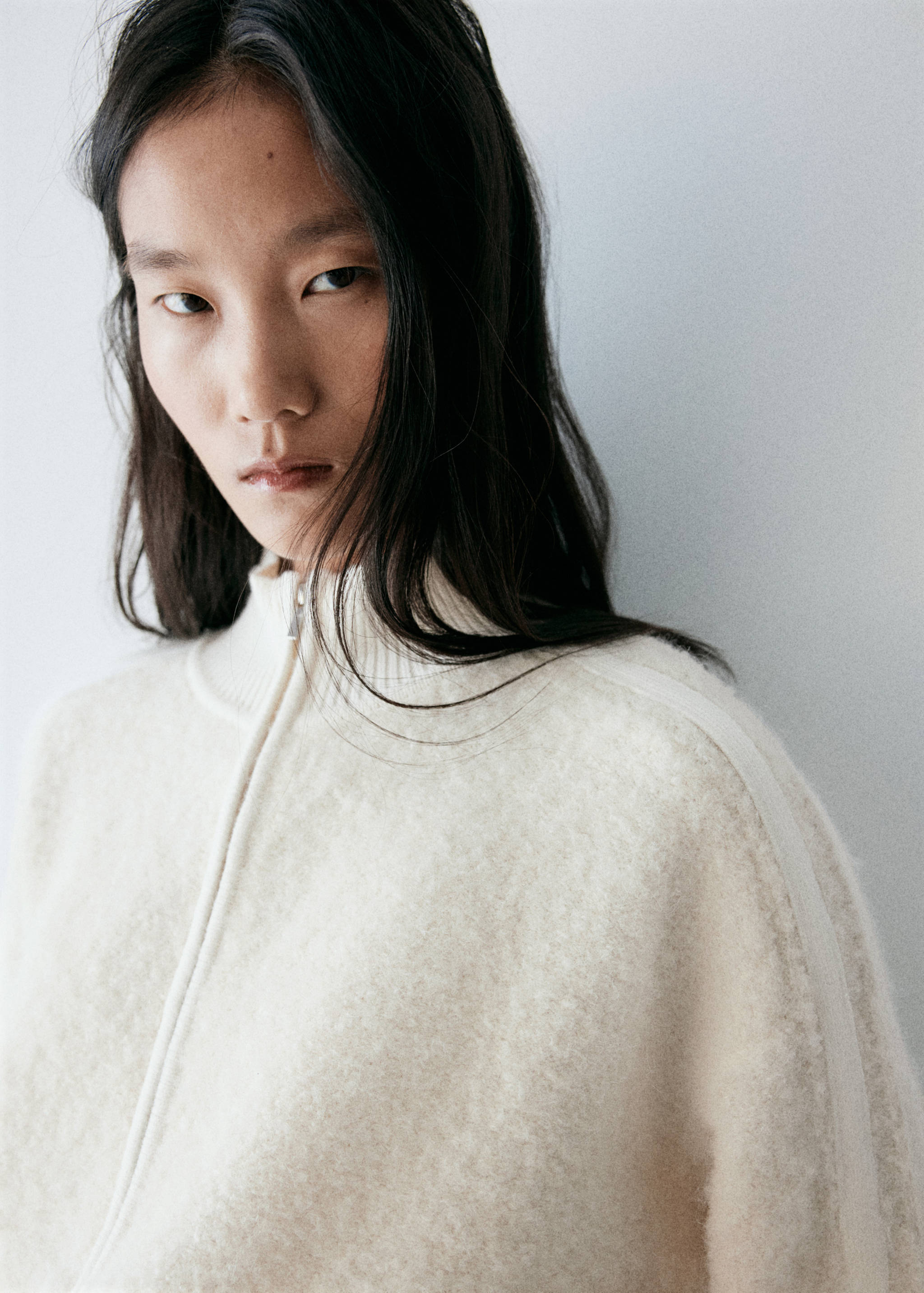 Bouclé zip-up jacket - Details of the article 1