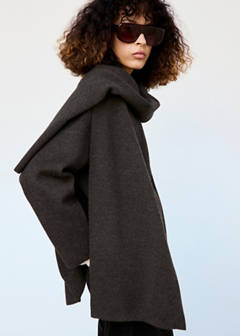 Knitted coat with detachable scarf — Brown 8