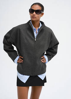 Textured jacket with a high neck — Grey 9