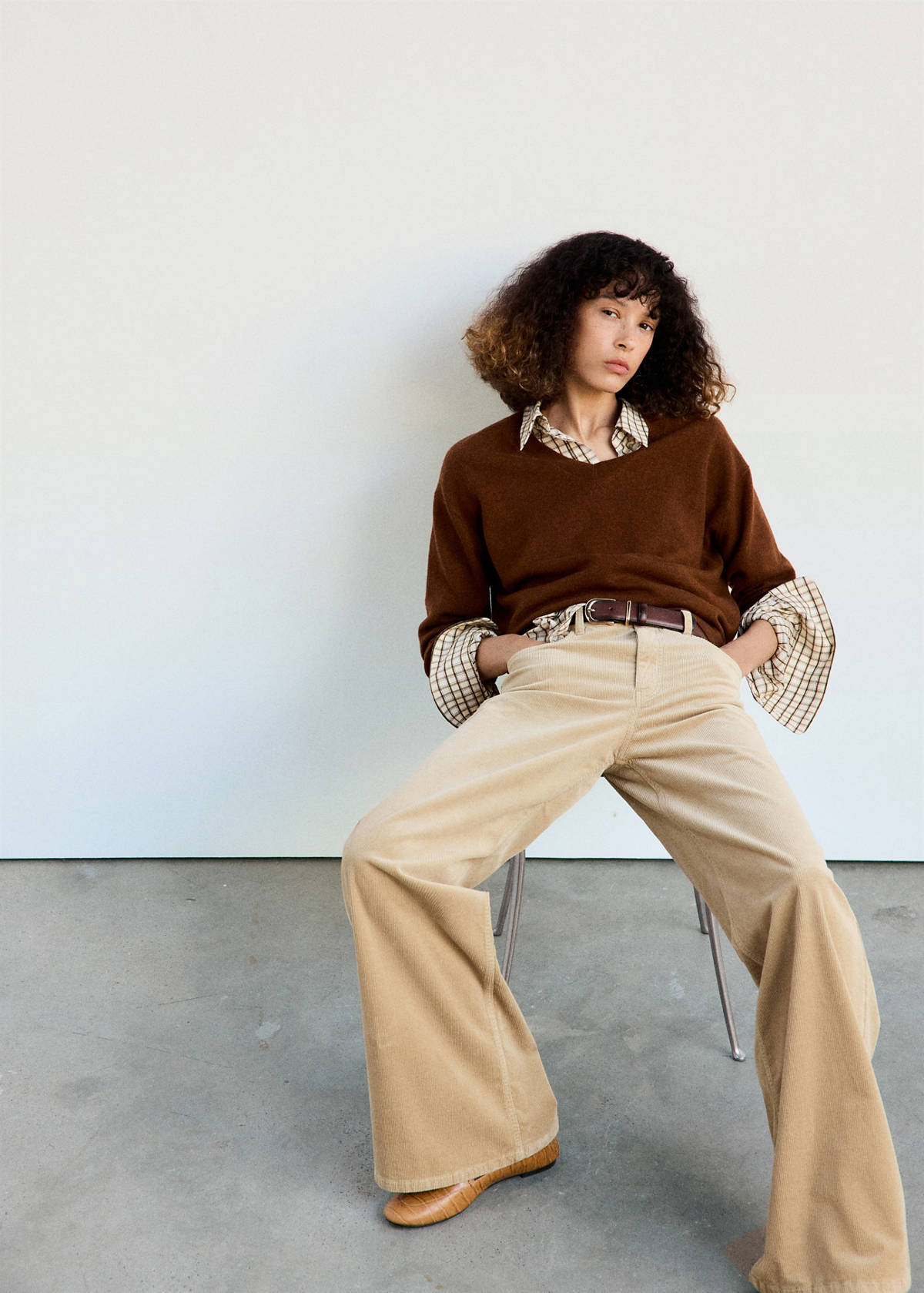 Wide leg corduroy trousers — Sand