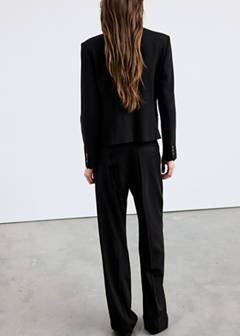 Straight-leg trousers with pressed crease — Black 15