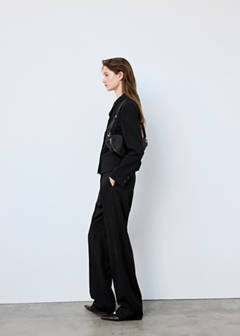 Straight-leg trousers with pressed crease — Black 17