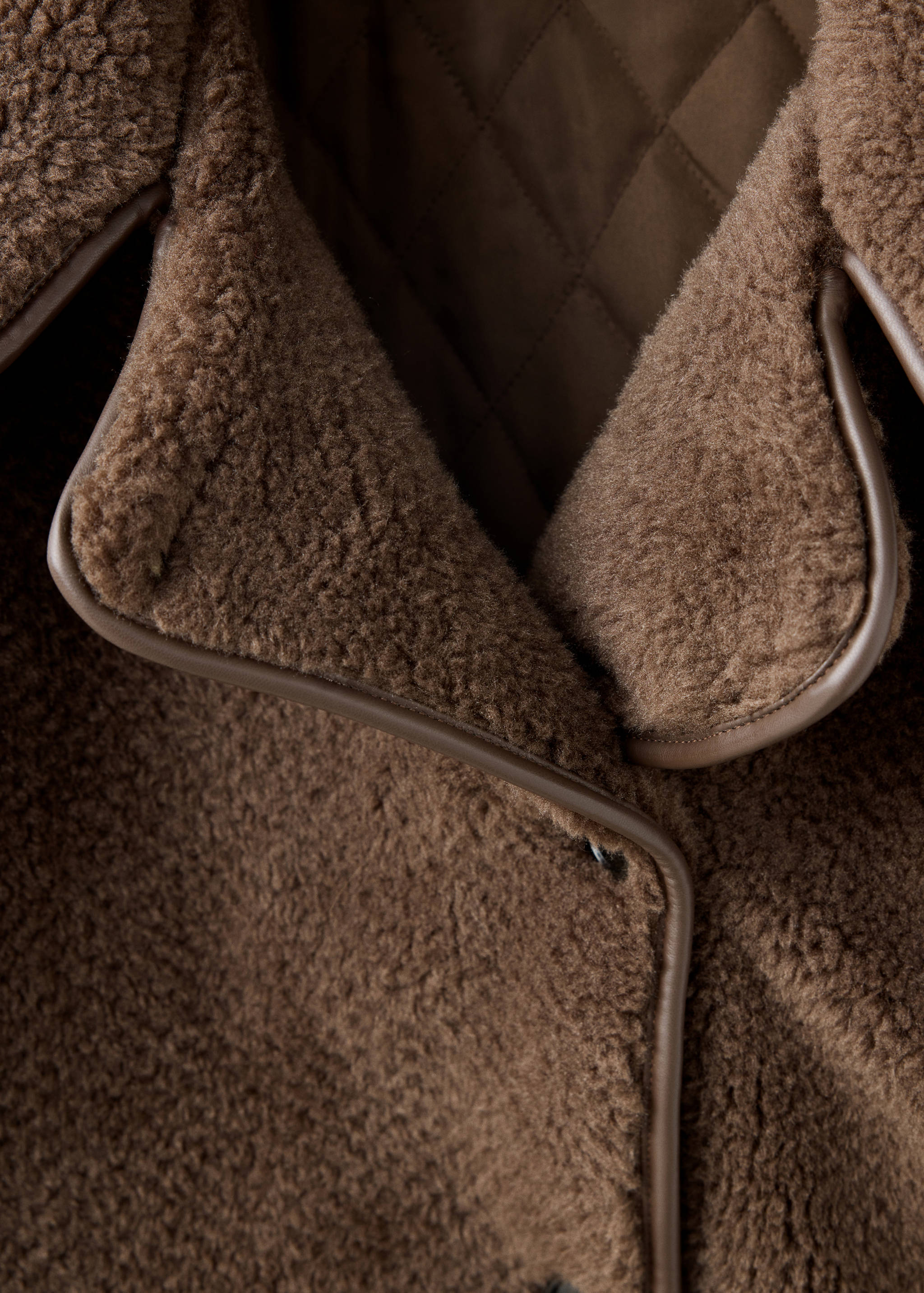 Shearling-effect coat - Details of the article 8