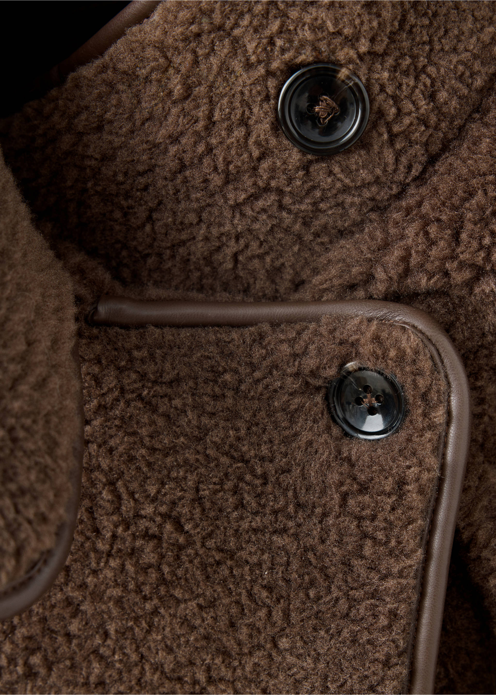 Shearling-effect coat - Details of the article 0, Chocolate. Ref: 37077886-00.