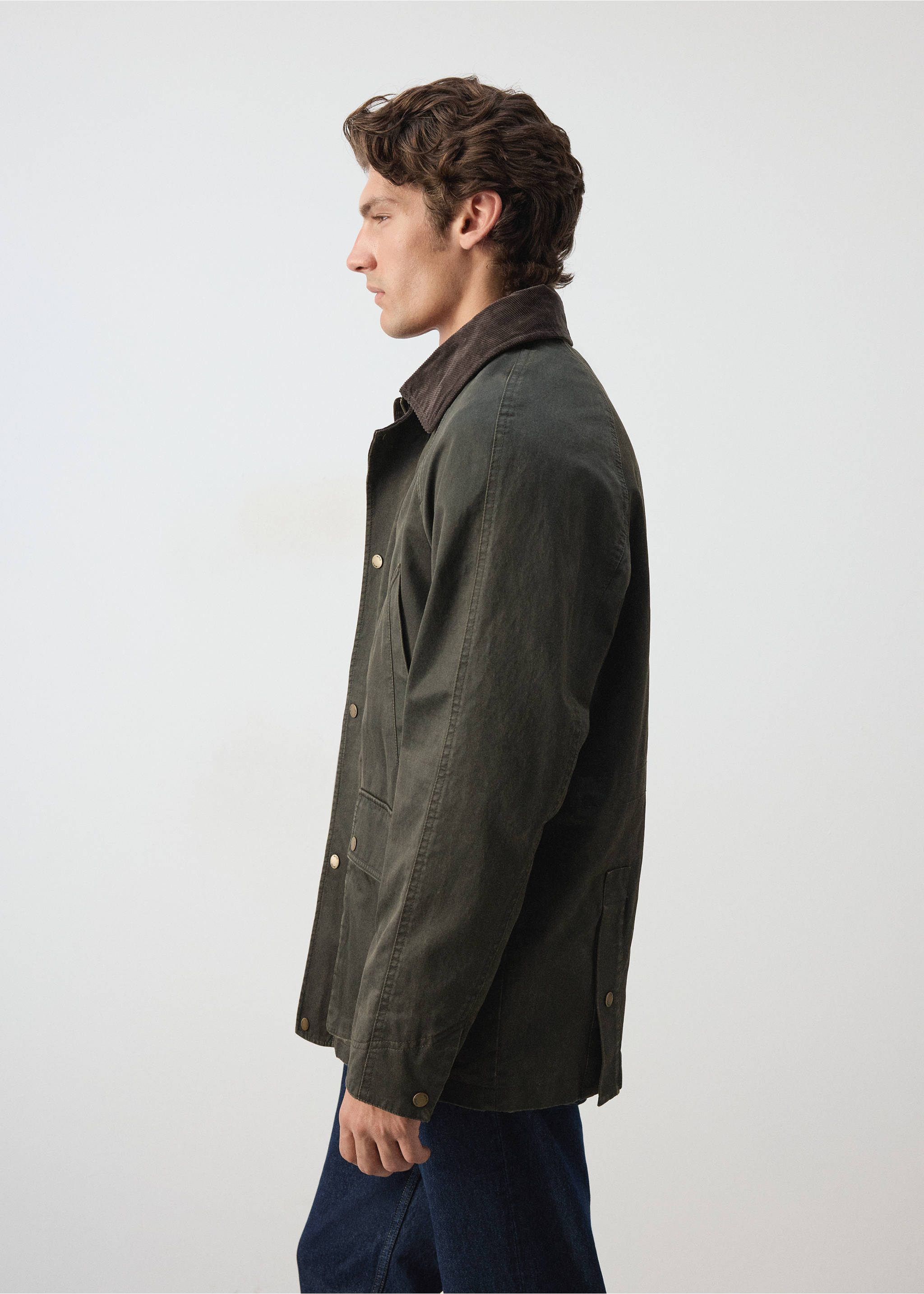 Dark green parka with a brown corduroy collar and snap button fastening., Dark Green. Ref: 37077887-00.