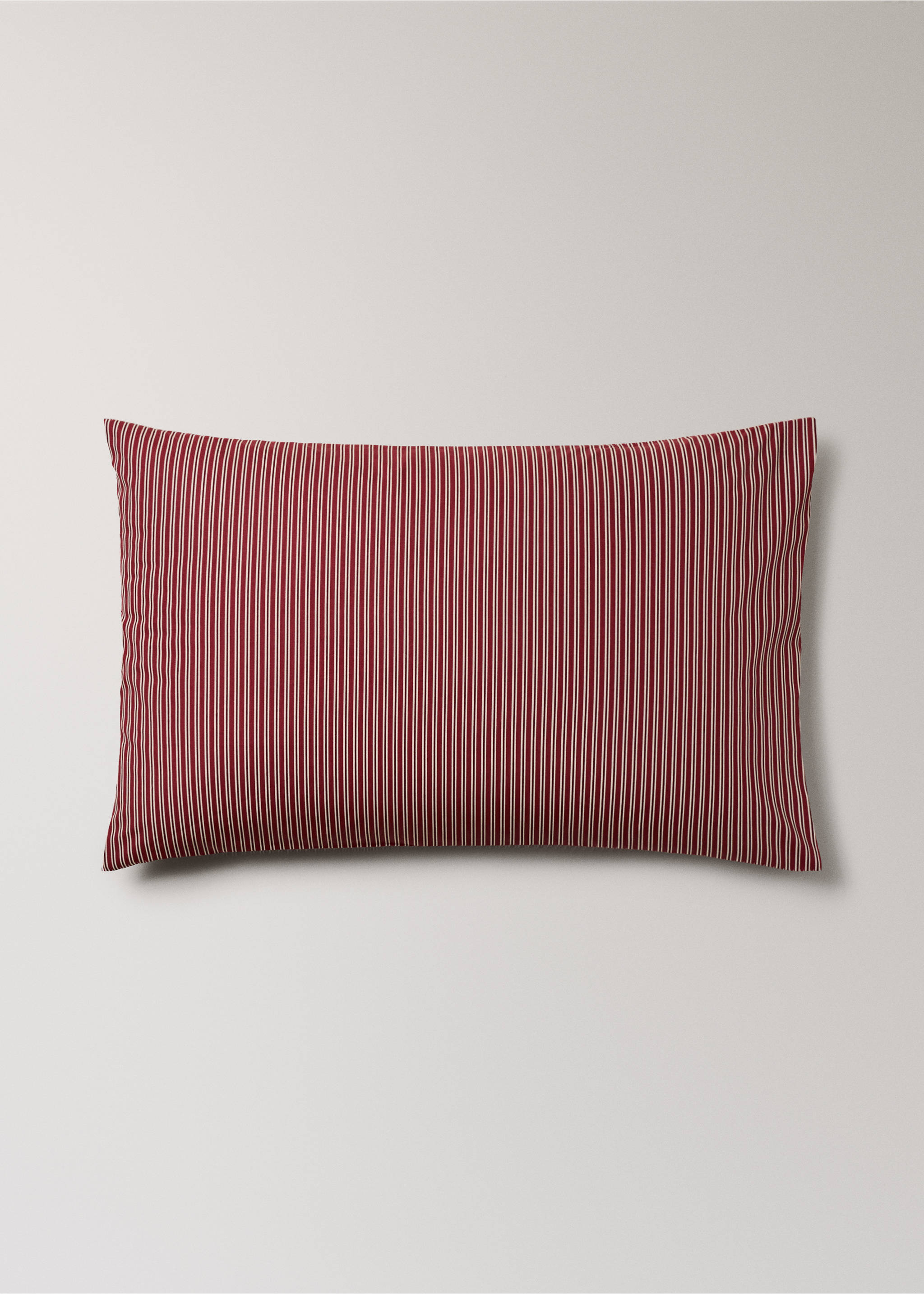 Red and white striped pillowcase., Red. Ref: 37077888-00.
