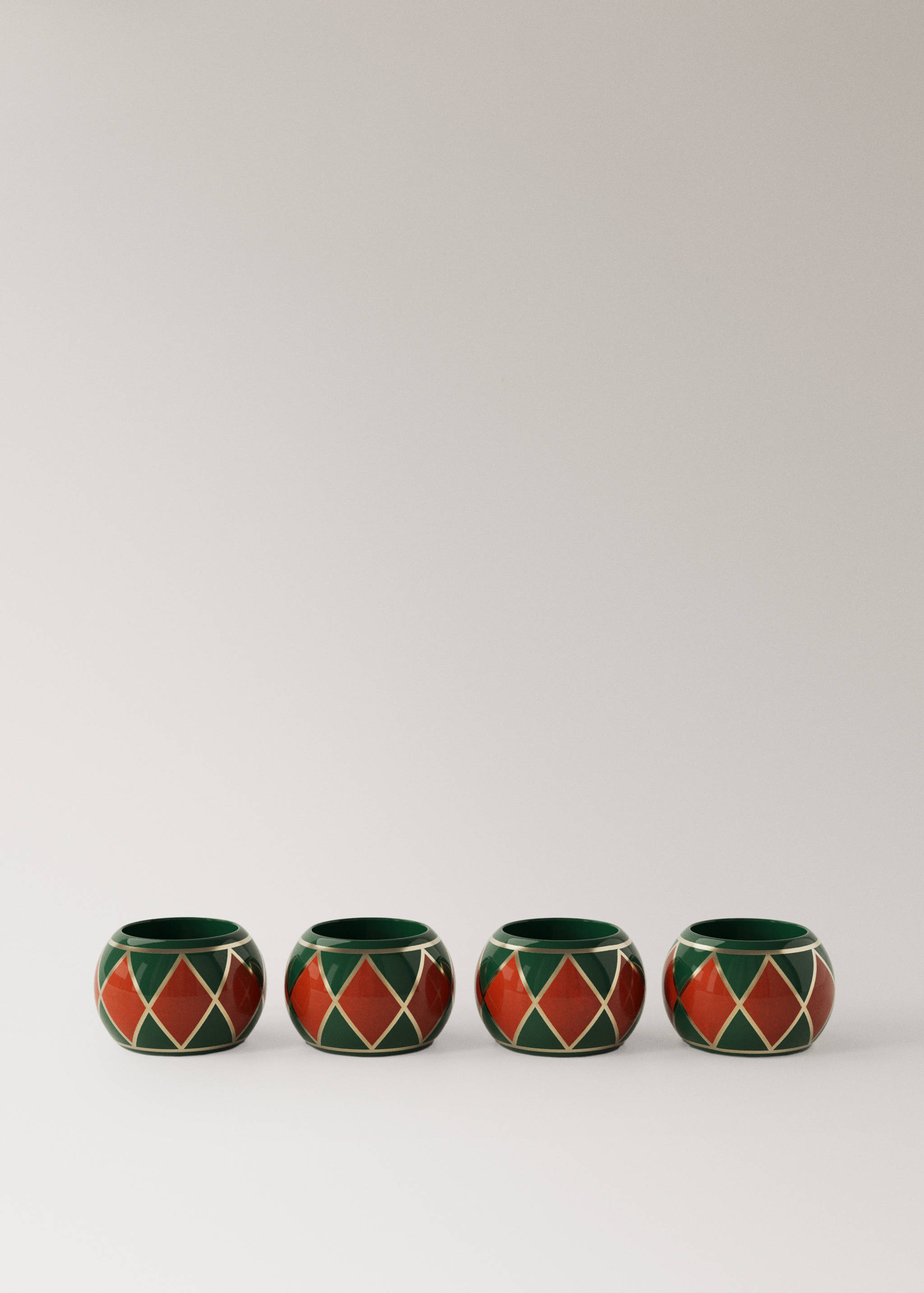 Set van 4 houten servetringen - Artikel zonder model