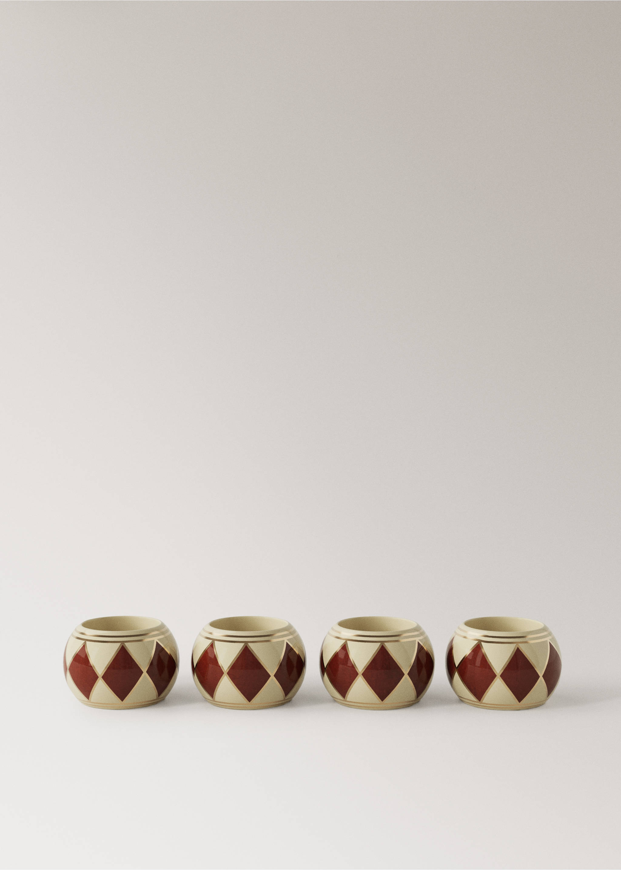 Set van 4 houten servetringen - Artikel zonder model, Rood. Ref: 37077893-00.